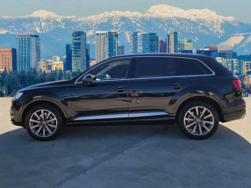 used 2017 Audi Q7 car, priced at $16,212