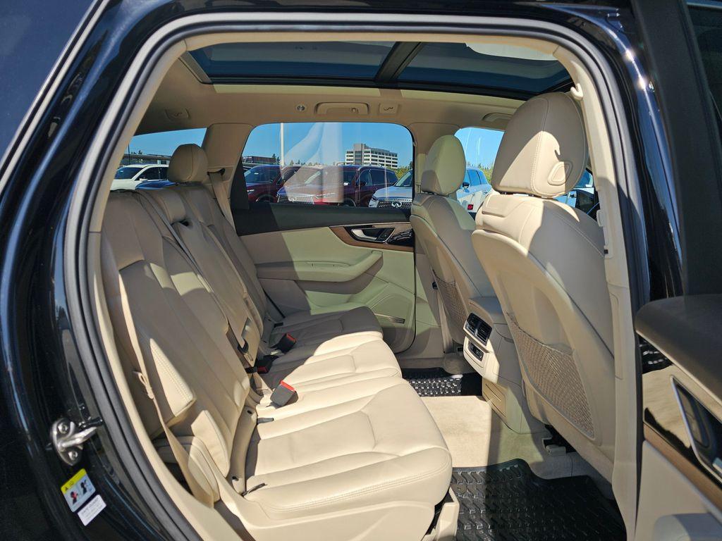 used 2017 Audi Q7 car, priced at $16,212