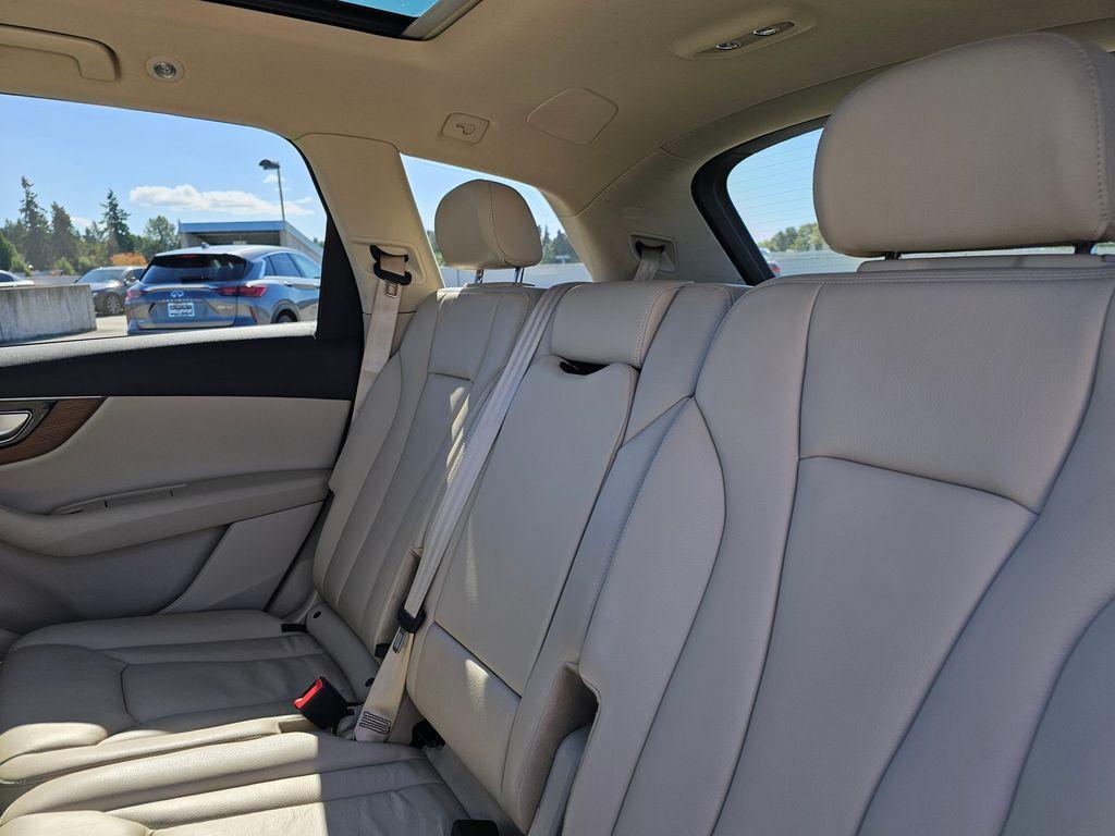 used 2017 Audi Q7 car, priced at $16,212