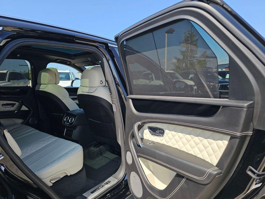 used 2018 Bentley Bentayga car, priced at $87,888