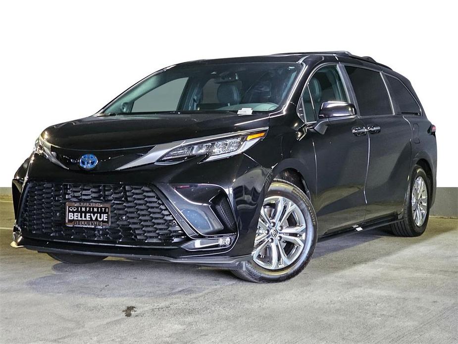 used 2022 Toyota Sienna car, priced at $51,888