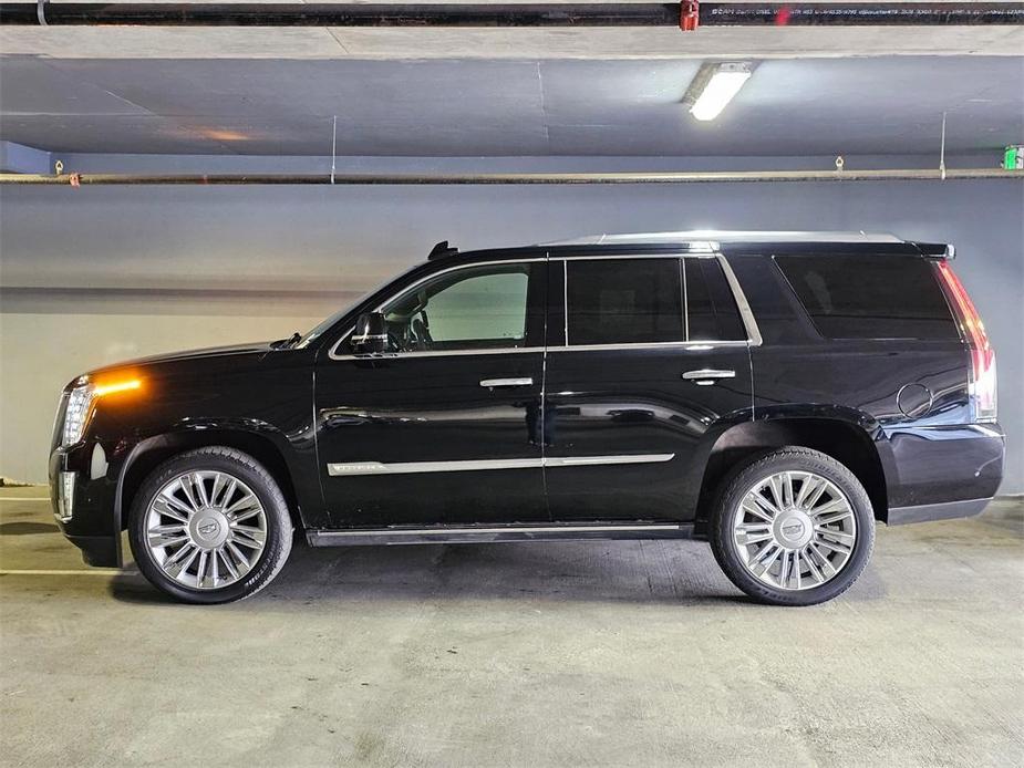 used 2020 Cadillac Escalade car, priced at $50,888