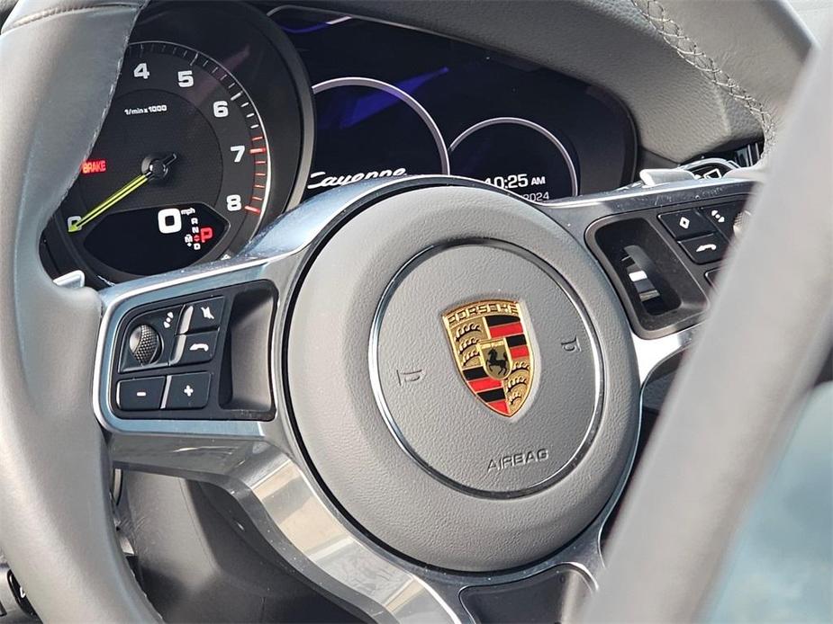 used 2021 Porsche Cayenne E-Hybrid car, priced at $68,888