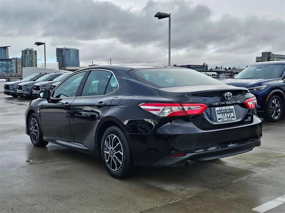 used 2018 Toyota Camry Hybrid car, priced at $22,888