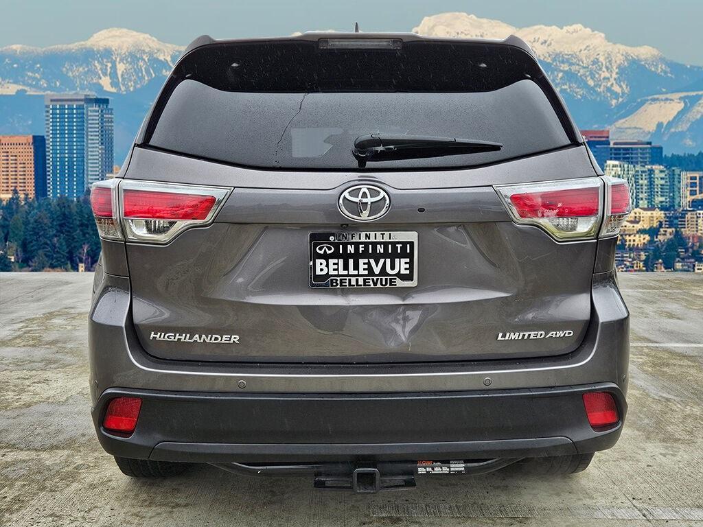 used 2014 Toyota Highlander car, priced at $19,991