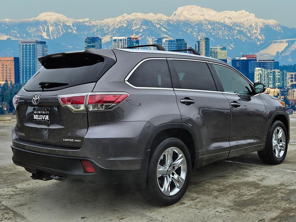 used 2014 Toyota Highlander car, priced at $19,991