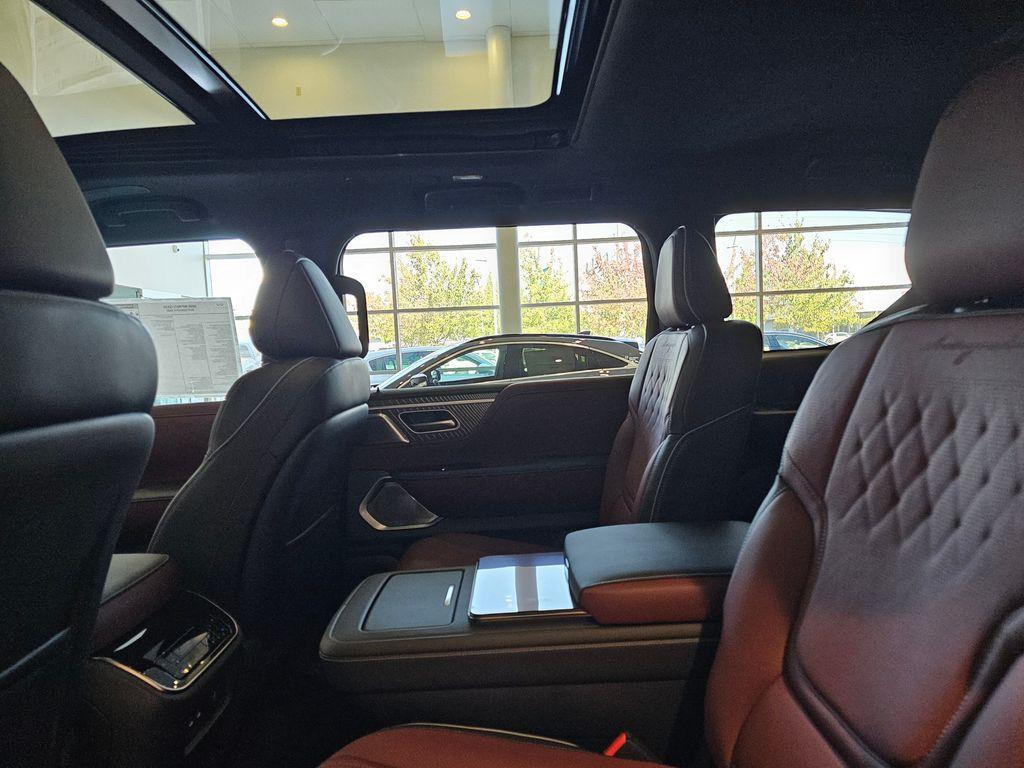 new 2026 INFINITI QX80 car, priced at $115,750