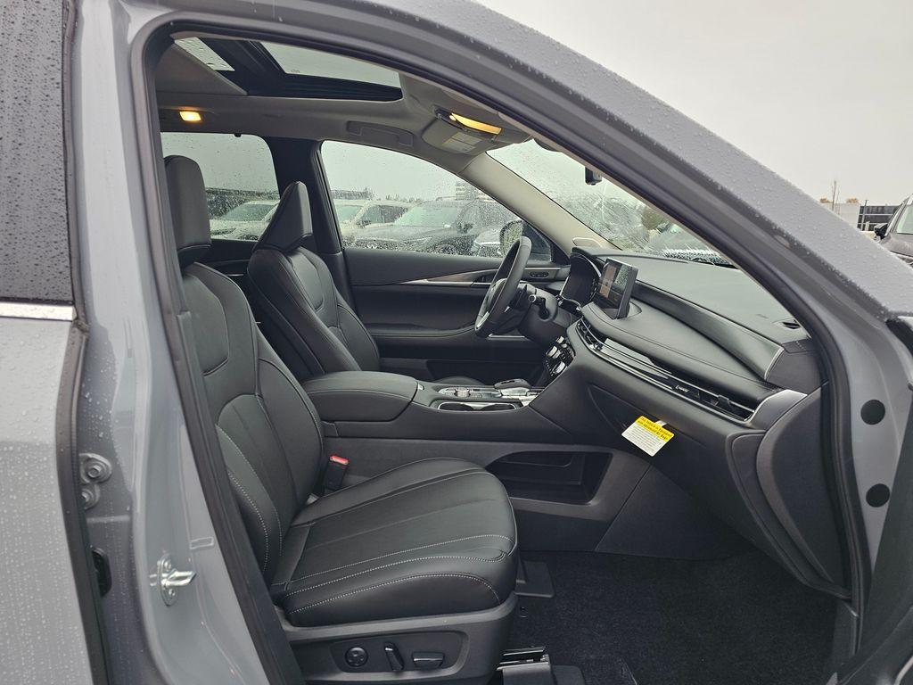 new 2026 INFINITI QX60 car, priced at $61,965