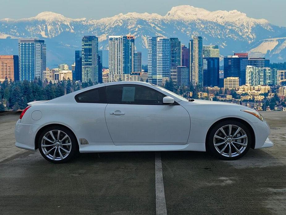 used 2010 INFINITI G37 car, priced at $13,555