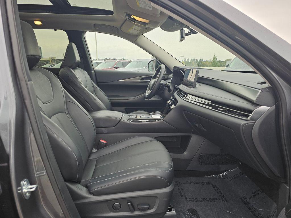 used 2024 INFINITI QX60 car, priced at $43,991