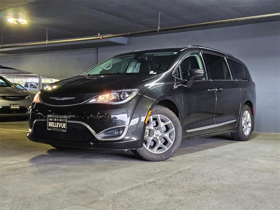 used 2017 Chrysler Pacifica car, priced at $18,888