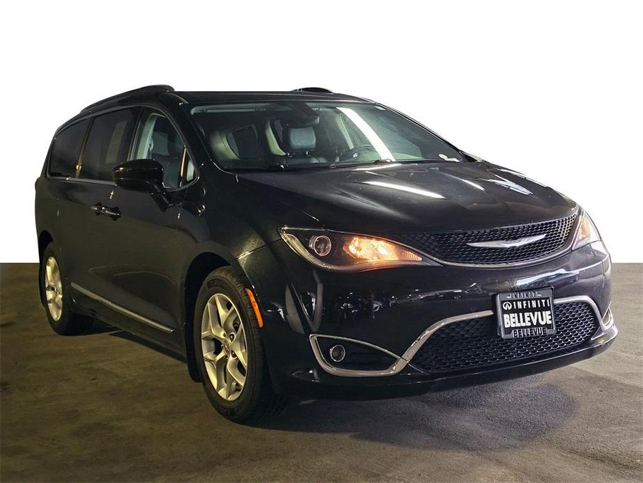 used 2017 Chrysler Pacifica car, priced at $18,888