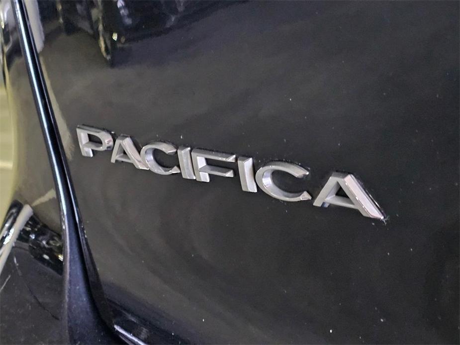 used 2017 Chrysler Pacifica car, priced at $18,888