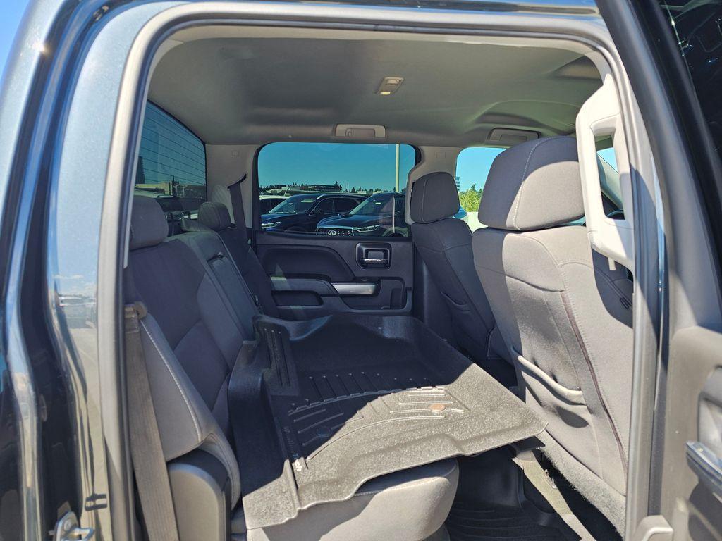 used 2018 Chevrolet Silverado 1500 car, priced at $17,991
