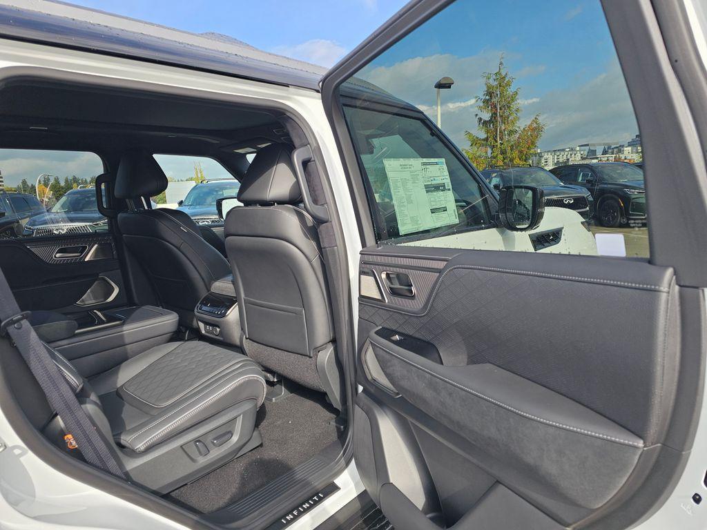 new 2026 INFINITI QX80 car, priced at $117,920