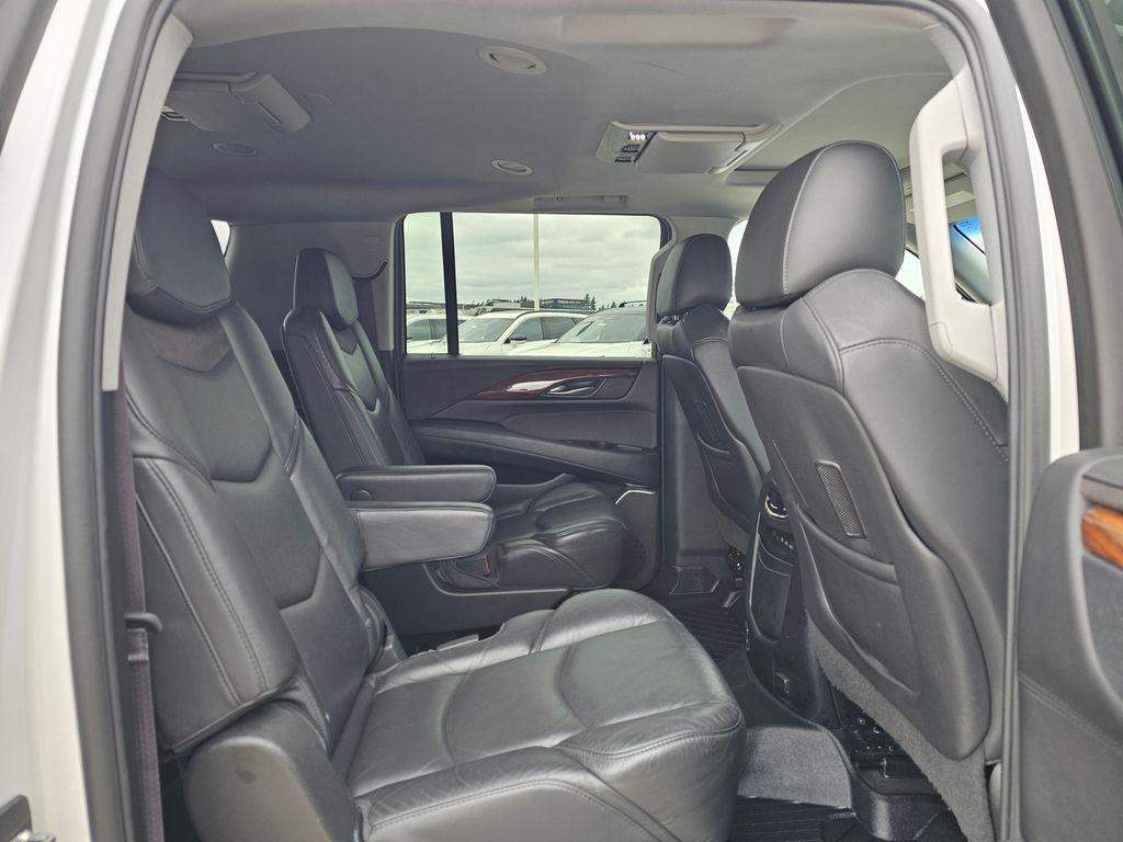 used 2017 Cadillac Escalade ESV car, priced at $25,491