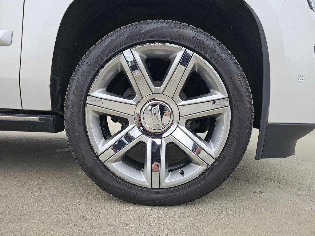 used 2017 Cadillac Escalade ESV car, priced at $25,491