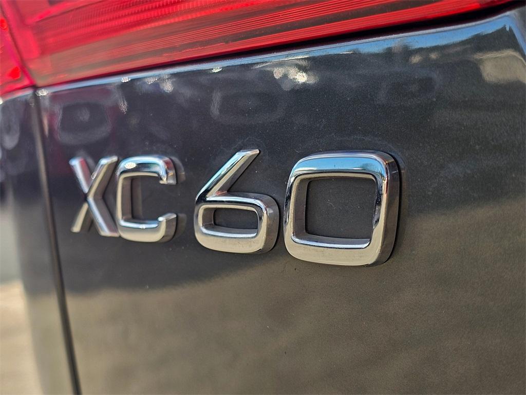 used 2018 Volvo XC60 car, priced at $25,888