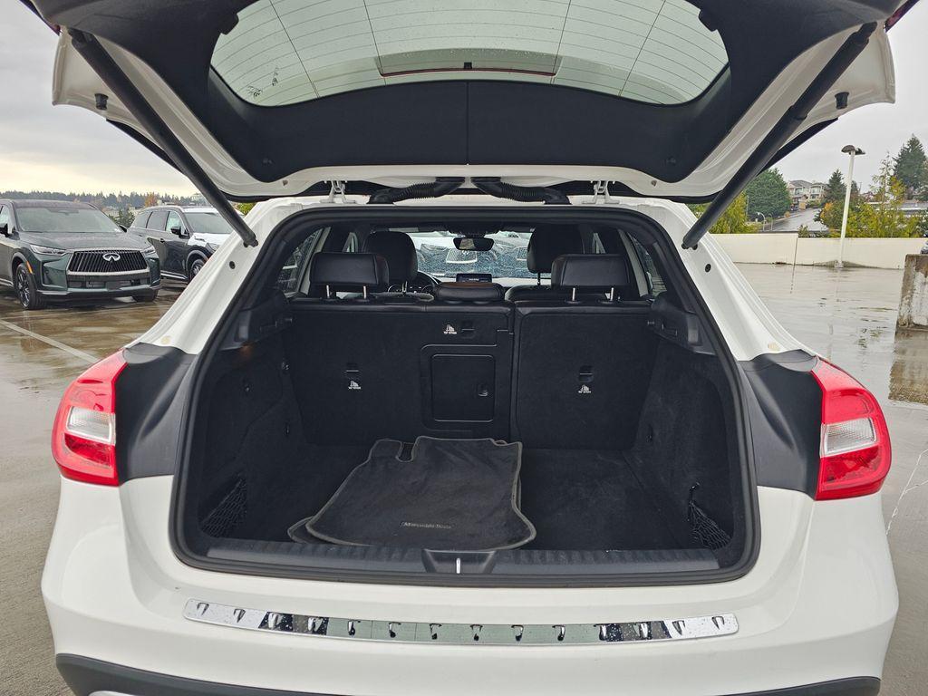 used 2019 Mercedes-Benz GLA 250 car, priced at $17,791