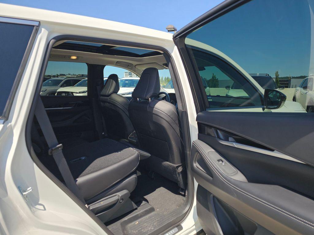 used 2024 INFINITI QX60 car, priced at $43,291