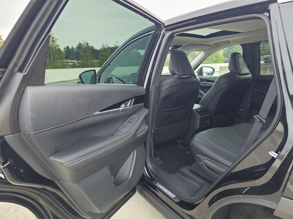 used 2024 INFINITI QX60 car, priced at $38,991