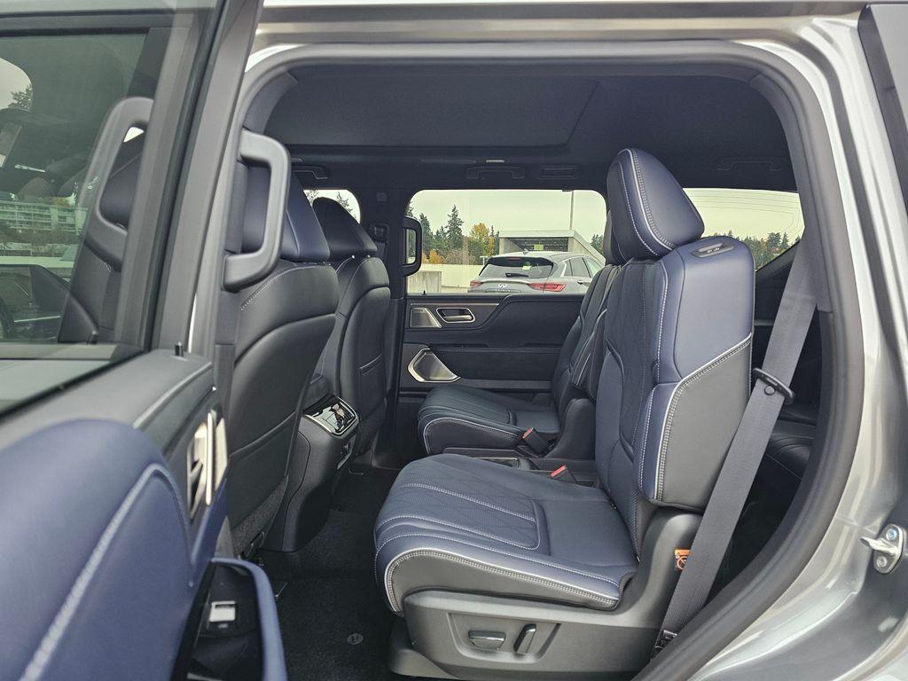 new 2026 INFINITI QX80 car, priced at $107,165