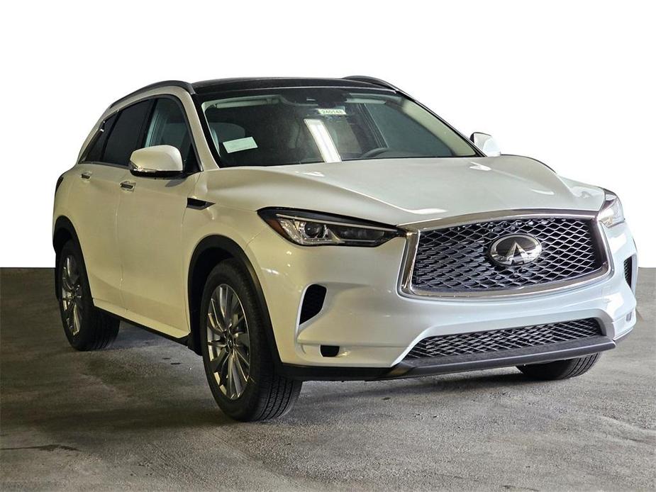 new 2024 INFINITI QX50 car, priced at $45,160