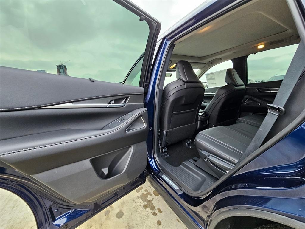 new 2025 INFINITI QX60 car, priced at $60,135