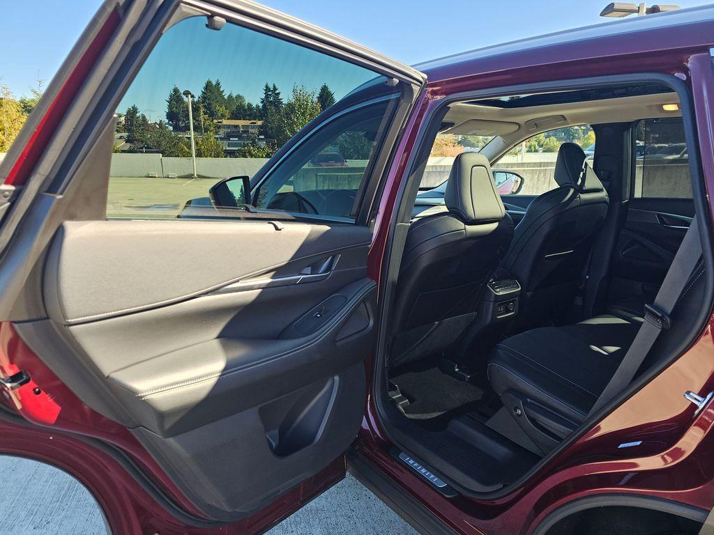 used 2024 INFINITI QX60 car, priced at $43,991
