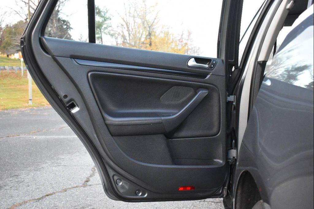 used 2013 Volkswagen Jetta SportWagen car, priced at $8,495