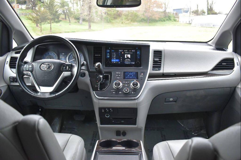 used 2015 Toyota Sienna car