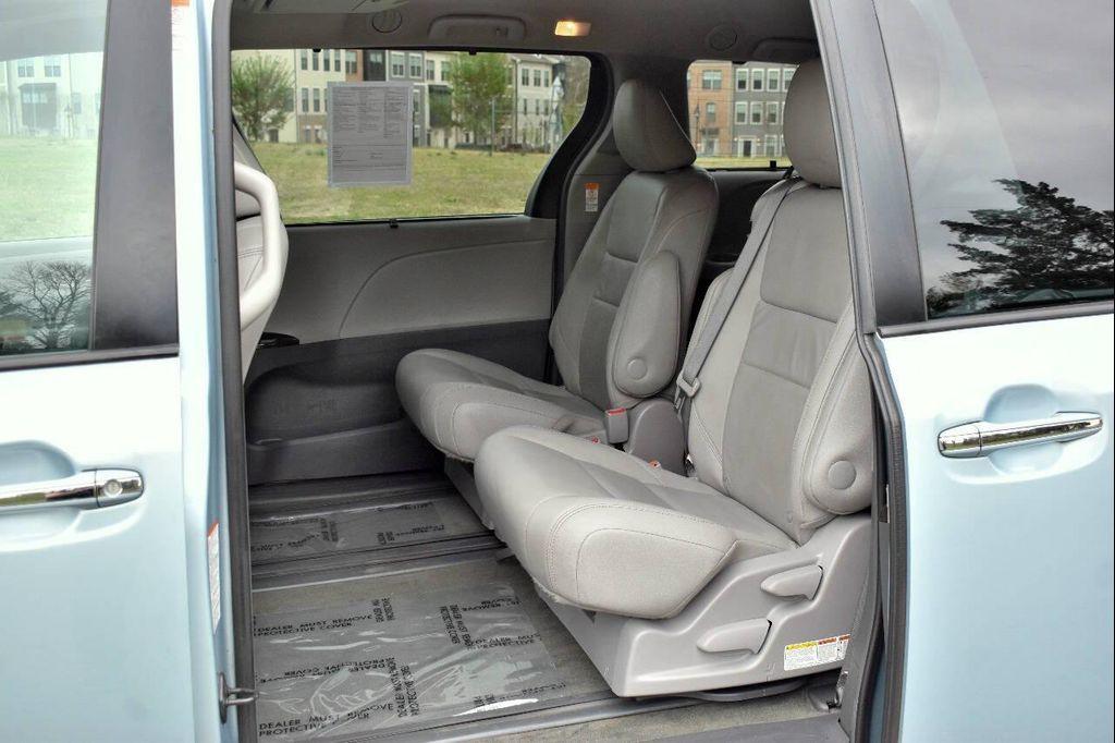 used 2015 Toyota Sienna car