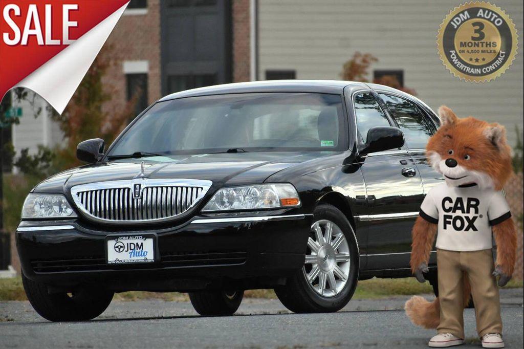 used 2011 Lincoln Town Car car