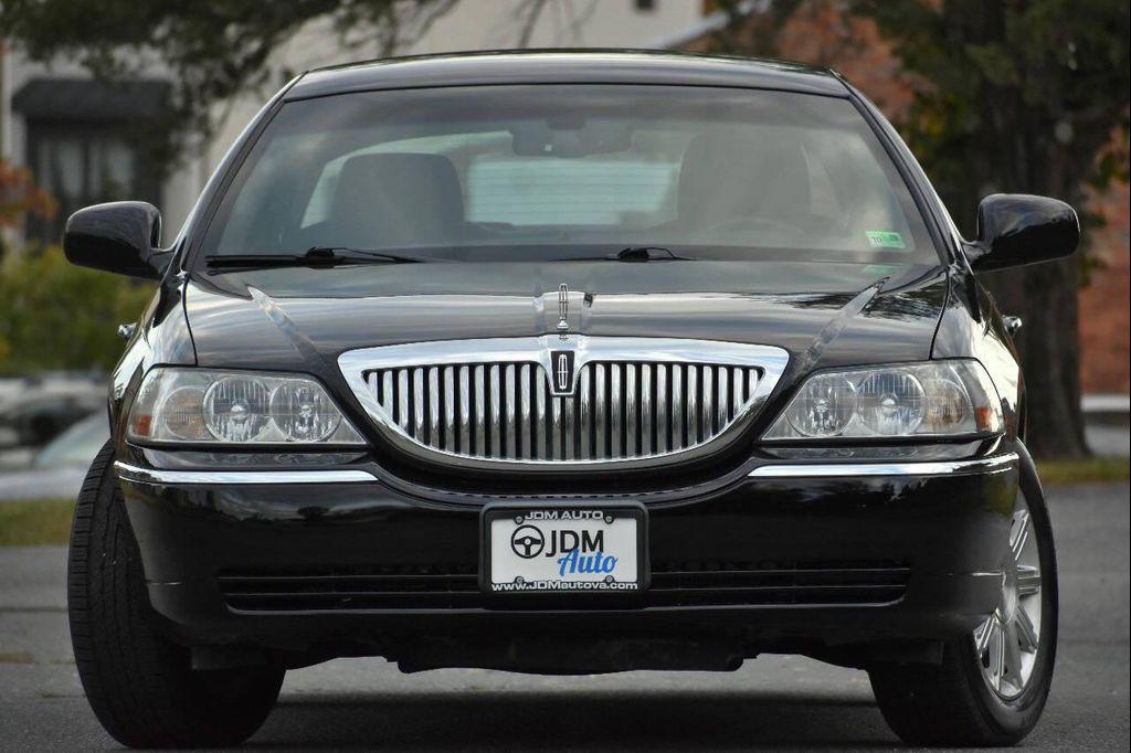 used 2011 Lincoln Town Car car