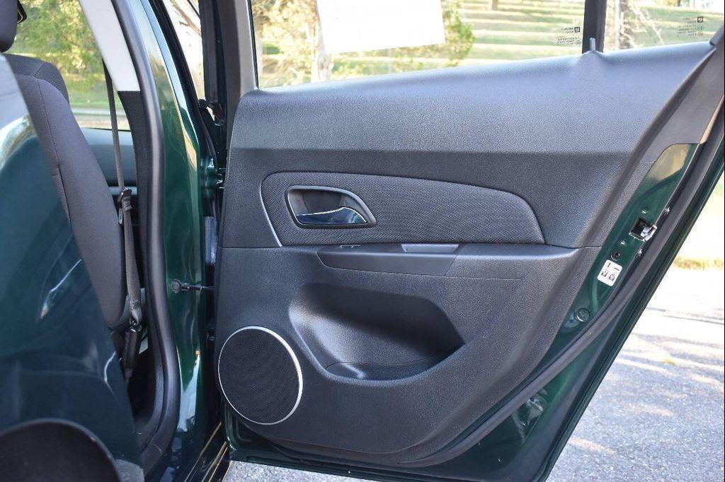 used 2015 Chevrolet Cruze car, priced at $7,495