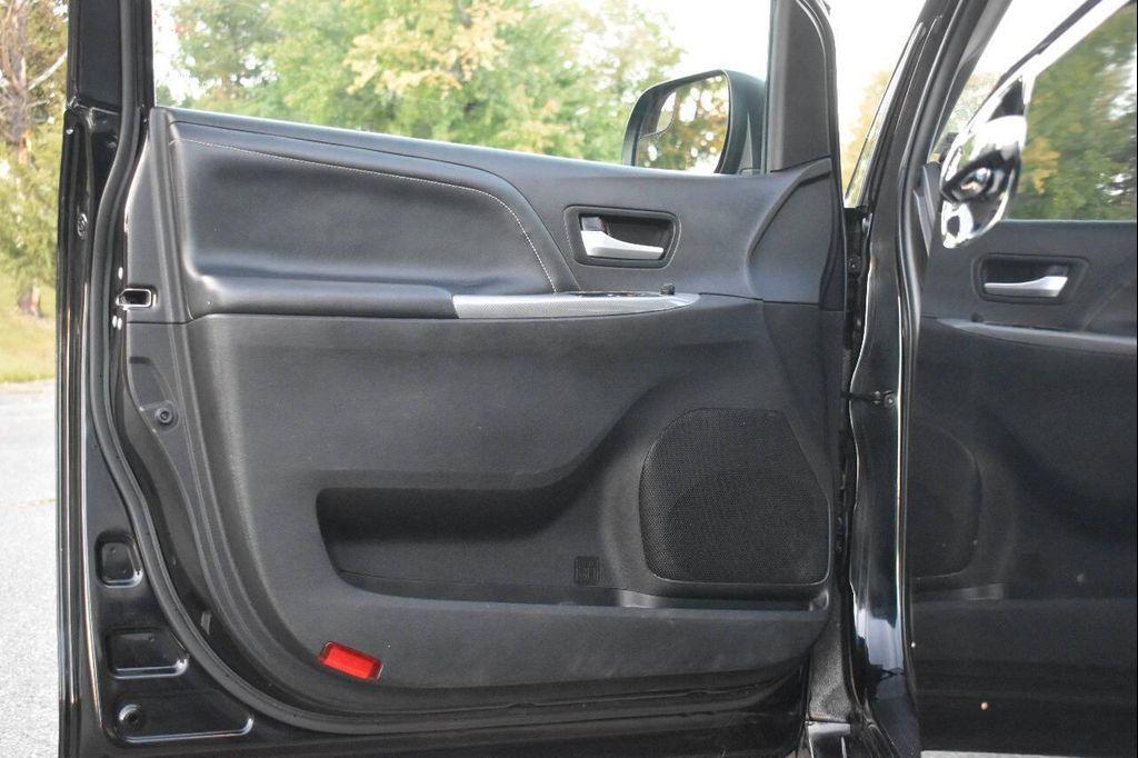 used 2017 Toyota Sienna car, priced at $16,495