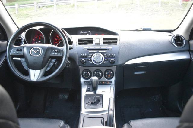 used 2011 Mazda Mazda3 car