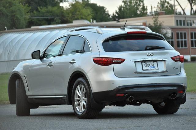 used 2010 INFINITI FX35 car, priced at $10,995