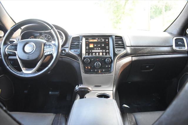 used 2014 Jeep Grand Cherokee car, priced at $16,495