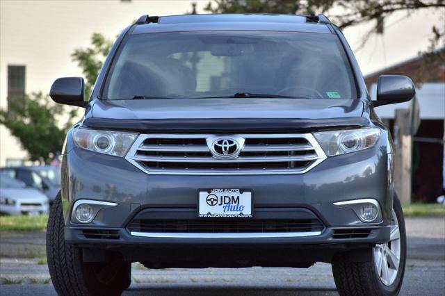 used 2012 Toyota Highlander car, priced at $10,795