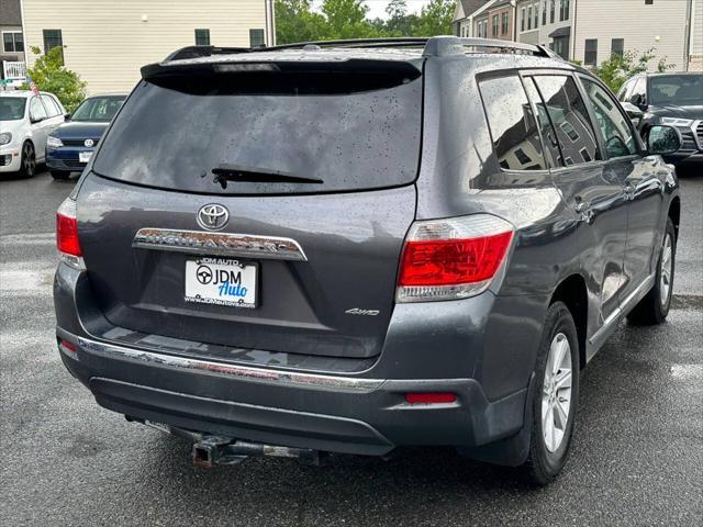 used 2012 Toyota Highlander car, priced at $10,795
