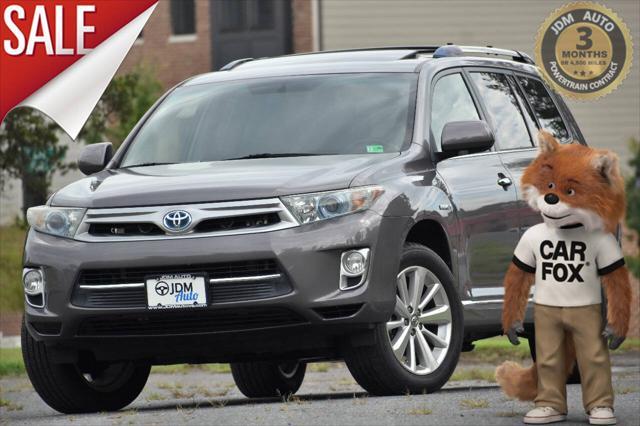 used 2013 Toyota Highlander Hybrid car, priced at $16,995