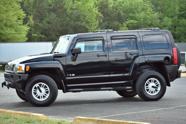 used 2006 Hummer H3 car, priced at $10,495