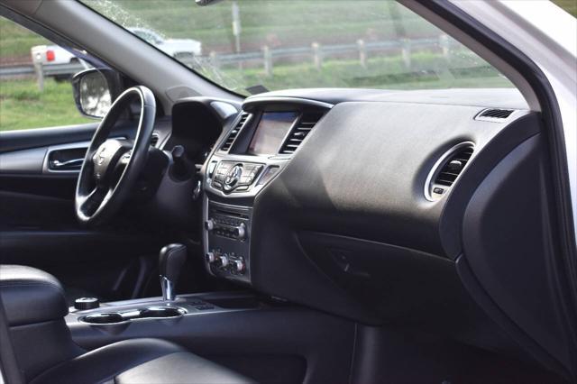 used 2017 Nissan Pathfinder car, priced at $11,495