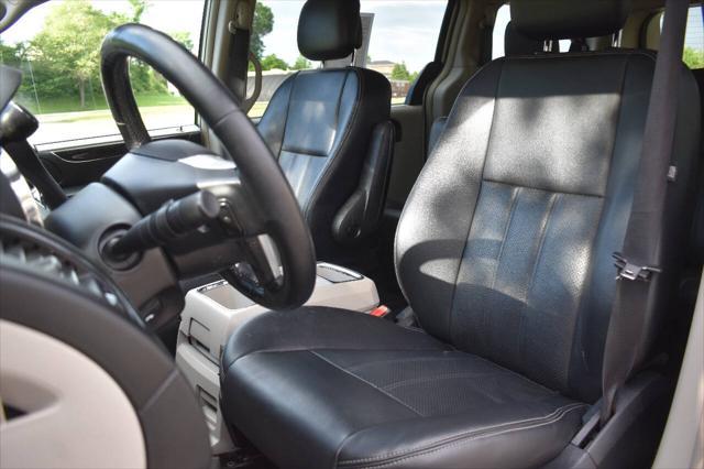 used 2014 Chrysler Town & Country car, priced at $8,995