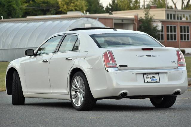 used 2011 Chrysler 300C car