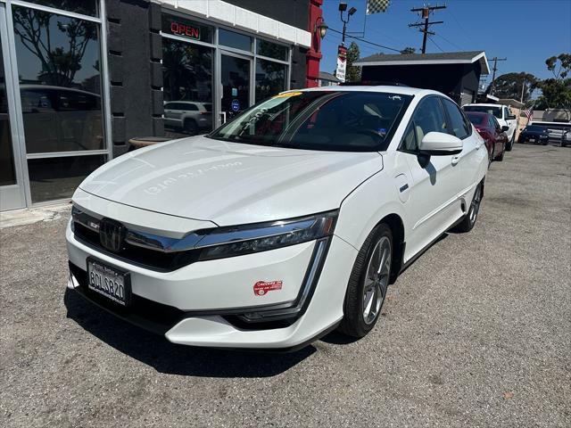 used 2018 Honda Clarity Plug-In Hybrid car, priced at $17,999