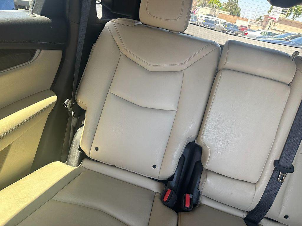 used 2017 Cadillac XT5 car, priced at $13,500