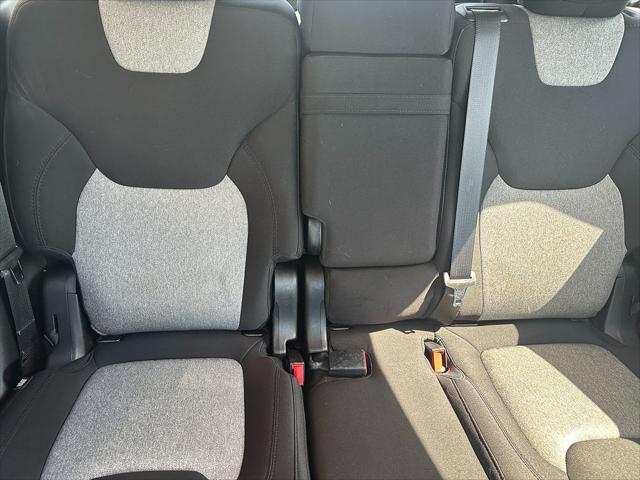 used 2014 Jeep Cherokee car, priced at $10,900