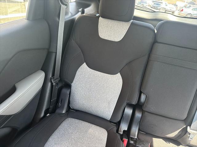 used 2014 Jeep Cherokee car, priced at $10,900